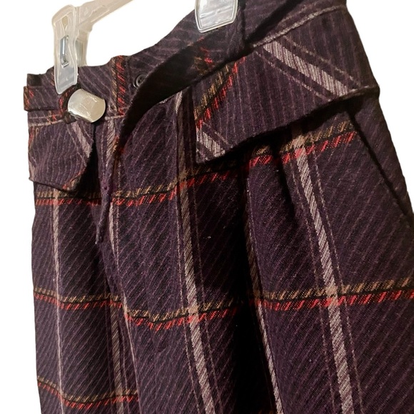 Vintage 1970’s NewView Ladies Plaid Wool Trousers Size 4-5 - Picture 2 of 6
